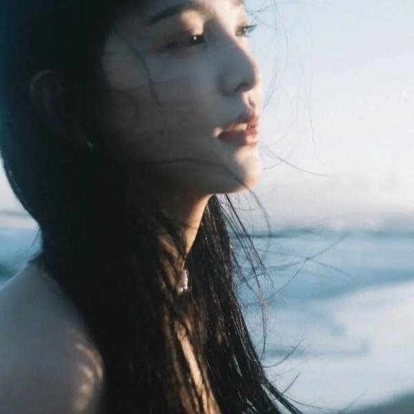 超硬伴娘